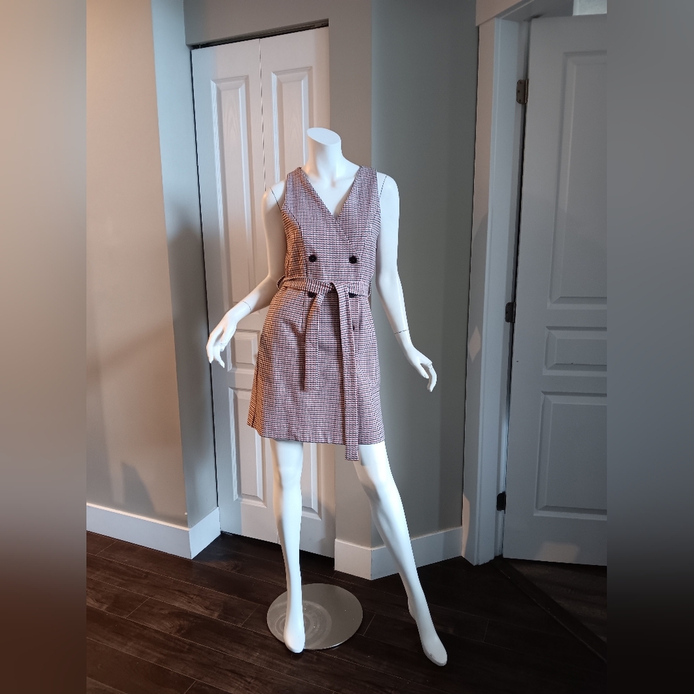 Sleeveless Dress